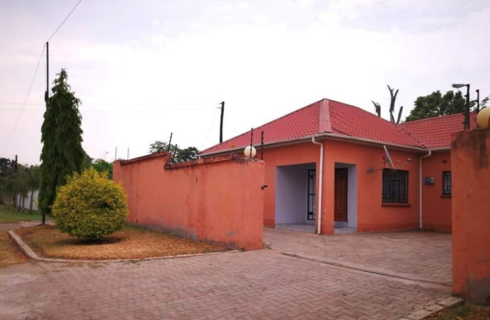 2-bedroom-flat-for-rent-in-eureka-park-big-0