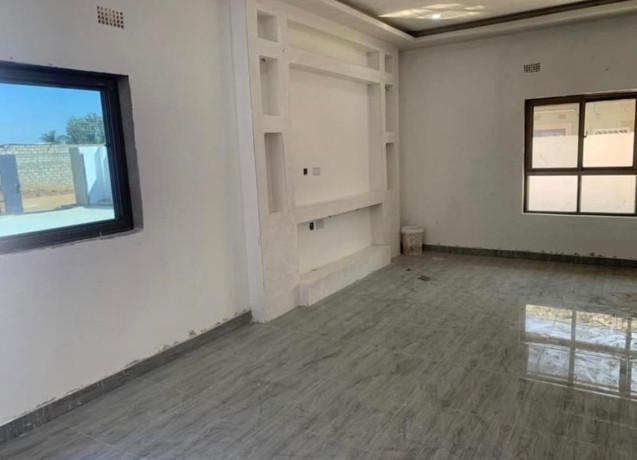 4-bedroom-house-for-sale-in-salama-park-big-7