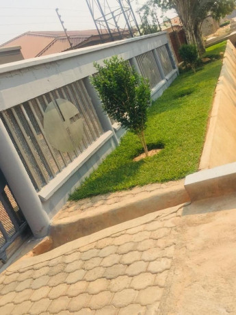 luxurious-3-bedroom-flats-for-sale-in-salama-park-big-5