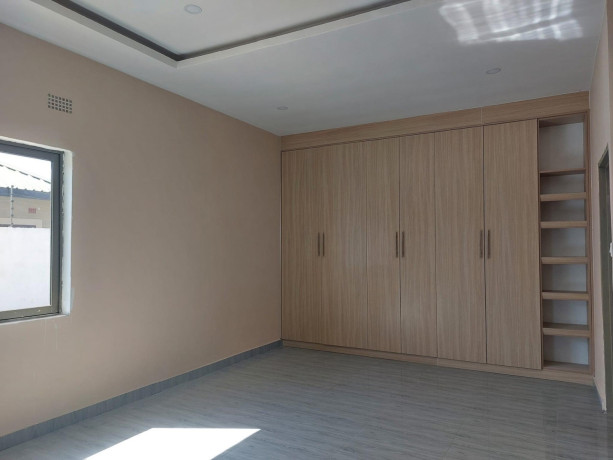 4-bedroom-house-for-sale-in-salama-park-big-3
