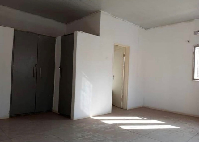 3-bedroom-house-for-rent-in-woodlands-big-2