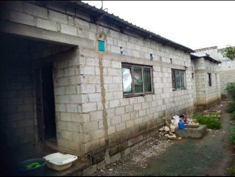 4-bedroom-house-in-chelston-obama-big-2