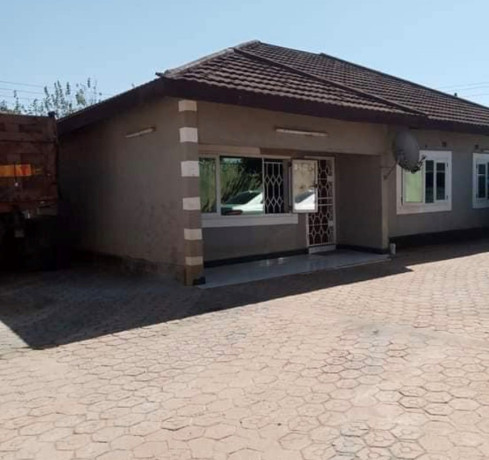 3-bedroom-house-for-rent-in-woodlands-big-0