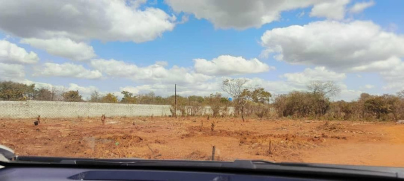 40m-by-48m-plot-for-sale-in-ibex-meanwood-big-2