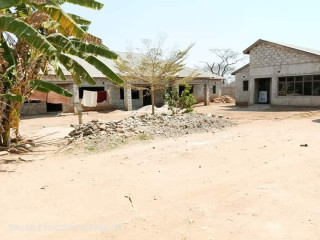 3-by-3-bedroom-and-a-2-bedroom-house-for-sale-in-meanwood-ibex