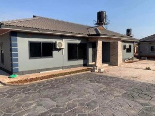 2-bedroom-flats-for-rent-in-ibex-meanwood