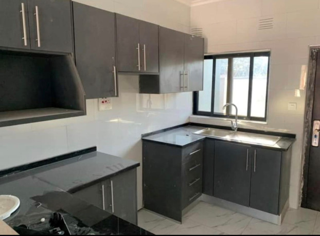2-bedroom-flats-for-rent-in-ibex-meanwood-big-3