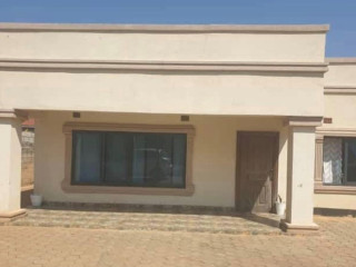 3-bedroom-house-for-rent-in-ibex-meanwood