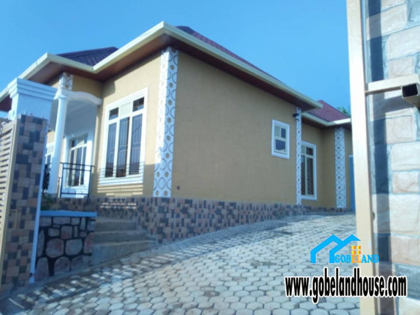 spacious-4-bedroom-house-in-kabeza-big-2