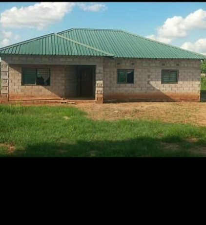 3-bedroom-house-in-chongwe-with-plot-for-sale-big-2