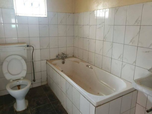 house-for-sale-in-makeni-bonaventure-big-3