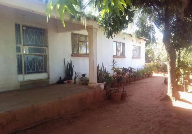 4-bedroom-house-for-sale-in-livingstone-big-0