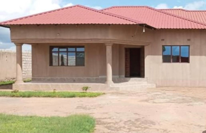 3-bedroom-flats-for-sale-in-kafue-big-4
