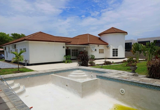 4-bedroom-house-for-sale-in-ibex-hill-big-2