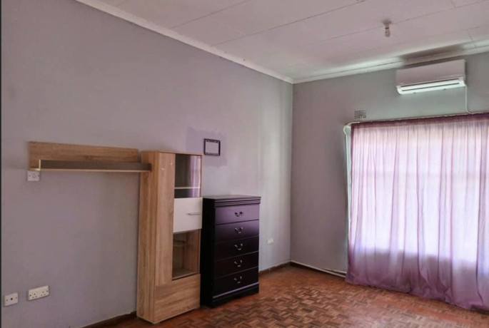 4-bedroom-house-for-sale-in-ibex-hill-big-6