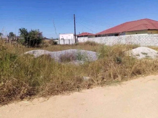 plot-for-sale-in-meanwood-vorna-valley