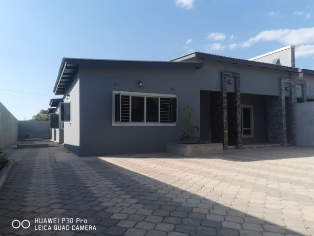 3-bedroom-flat-for-sale-in-lilayi-big-0