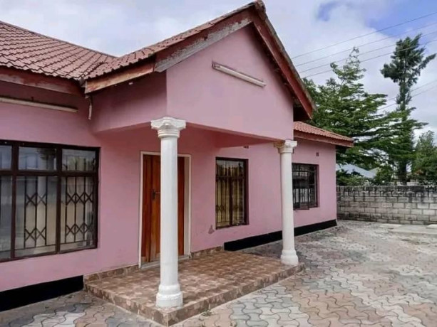 2x2-bedroom-flats-for-sale-in-mutumbi-big-2