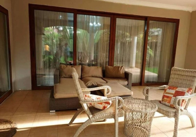 3-bedroom-house-for-rent-in-olympia-big-8