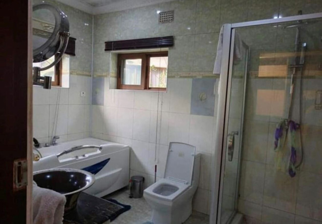 3-bedroom-house-for-rent-in-olympia-big-6