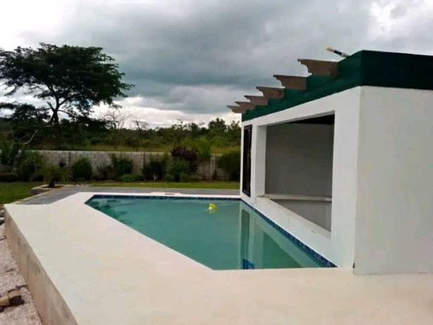 4-bedroom-house-for-sale-in-leopards-hill-big-3