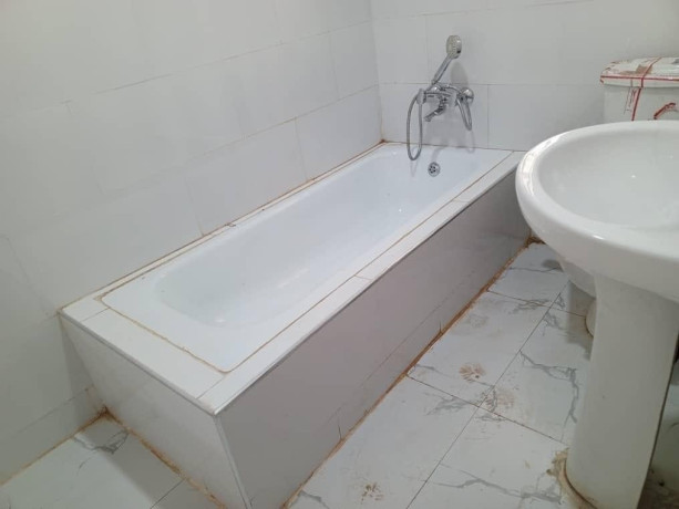 2-bedroom-flat-for-rent-in-chalala-big-3