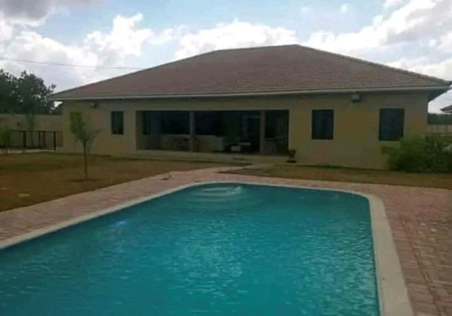 4-bedroom-house-for-sale-in-13-miles-big-2