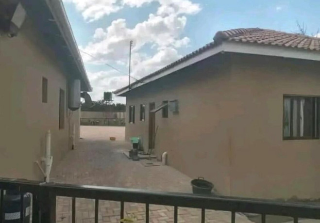 4-bedroom-house-for-sale-in-13-miles-big-5