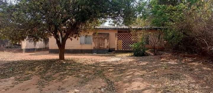 3-bedroom-house-for-sale-in-woodlands-main-big-4