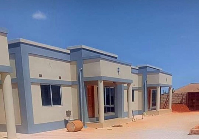 2-bedroom-flat-for-rent-in-lilayi-estate-big-1