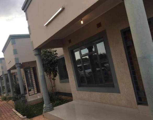 2-bedroom-flat-for-rent-in-chalala-big-0