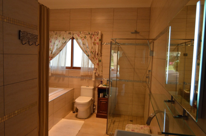 3-bedroom-house-for-sale-in-lilayi-big-5