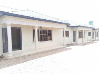 2-bedroom-flat-for-rent-in-chalala