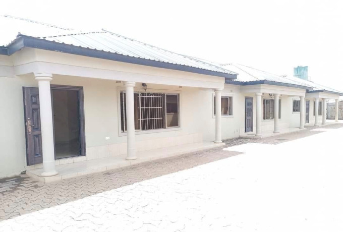 2-bedroom-flat-for-rent-in-chalala-big-0