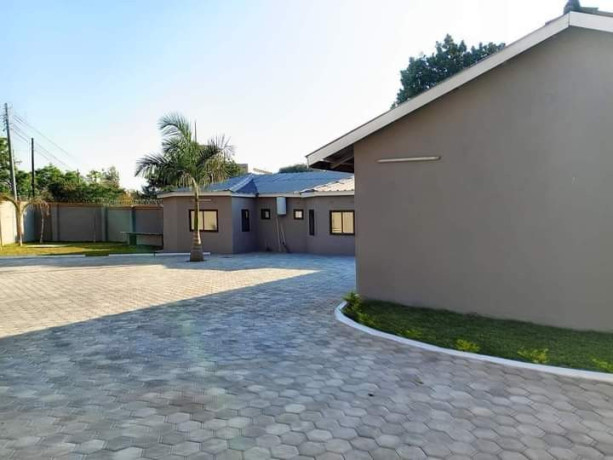 4-bedroom-house-for-rent-in-longacres-big-0