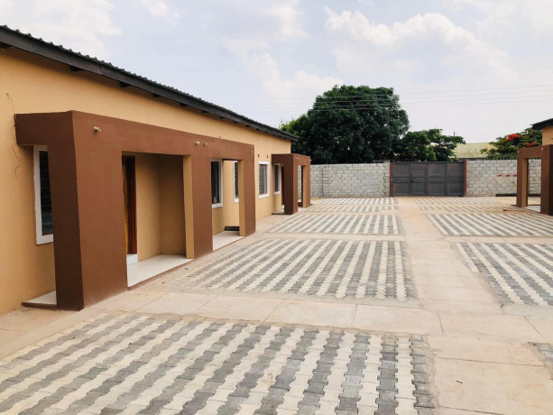 1-bedroom-flats-for-sale-in-lilayi-estates-big-1