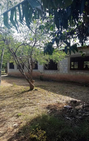 9-acre-plot-for-sale-in-mikango-barracks-big-4