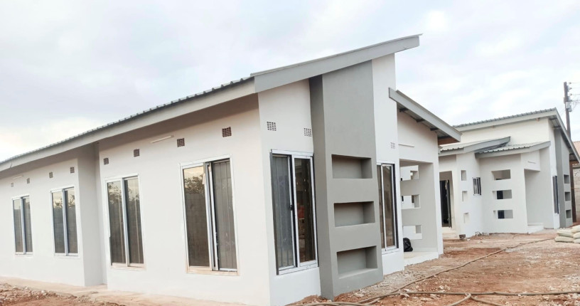 2-bedroom-flats-for-rent-in-chalala-big-0