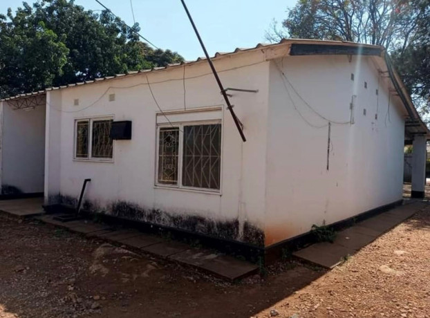 4-bedroom-house-for-rent-in-woodlands-big-3