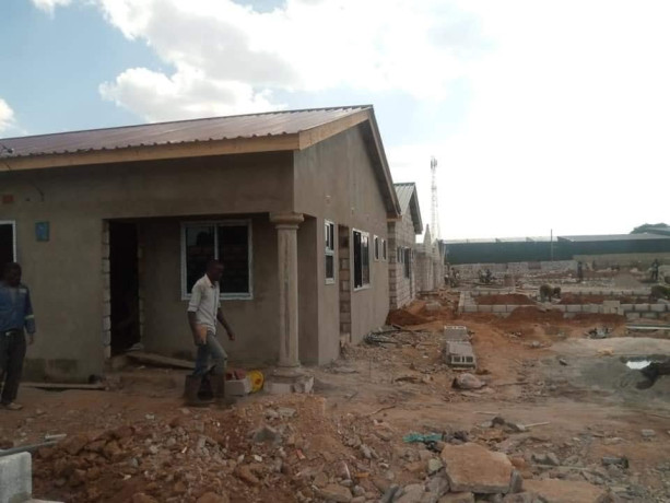 2-bedroom-flats-for-sale-in-chamba-valley-big-2