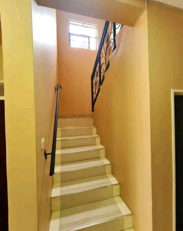 office-space-for-sale-in-rhodespark-big-3