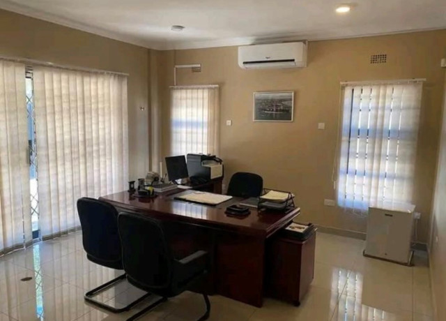 office-space-for-sale-in-rhodespark-big-5