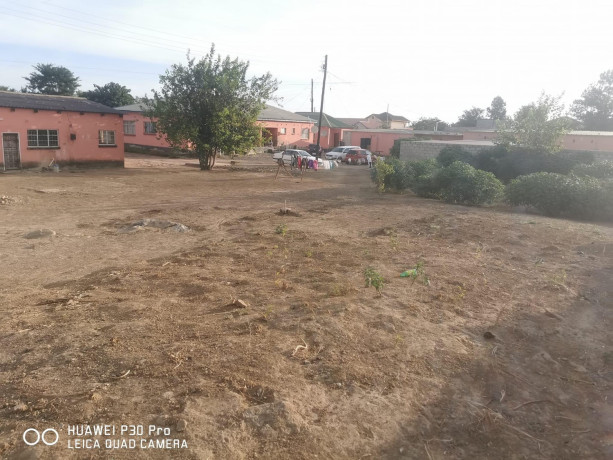 commercial-property-for-sale-in-chalala-big-2