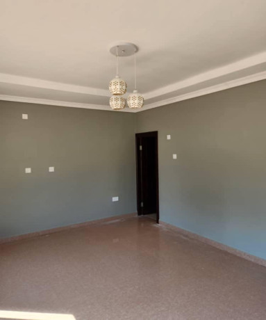 3-bedroom-flat-for-rent-in-new-kasama-big-8