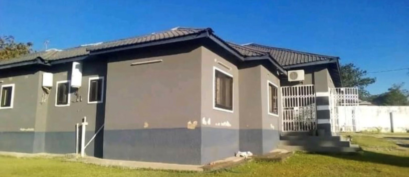 neat-and-spacious-office-space-for-rent-in-ibex-hill-big-5