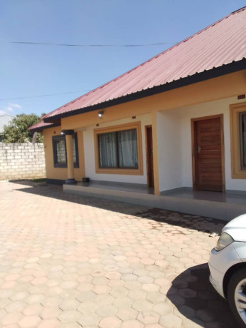 32-bedroom-flats-for-sale-in-ibex-hill-big-0