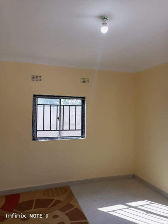 2-bedroom-flat-for-rent-in-libala-south-big-5