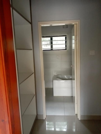 2-bedroom-flat-for-rent-in-ibex-meanwood-big-5