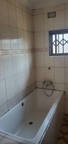 2-bedroom-flat-for-rent-in-ibex-hill-big-5