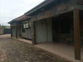 2-bedroom-flat-for-rent-in-woodlands